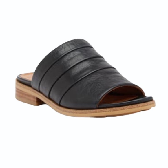 gentle souls Shoes - Gentle Souls Kenneth Cole Gayle Slide Sandals 7.5